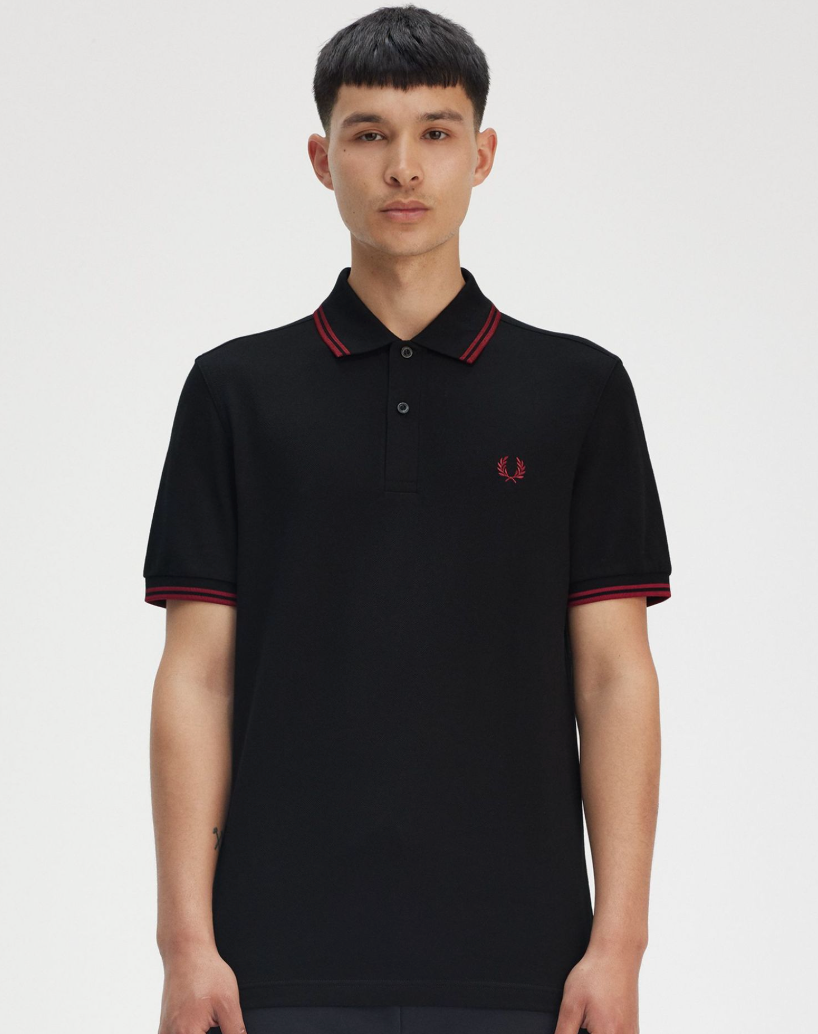 The Shirt Black / Burnt Red